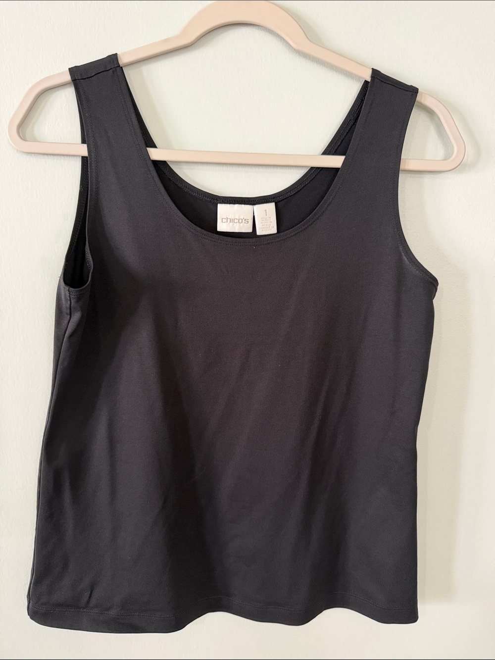Chico's Black Sleeveless Scoop Neck Tank